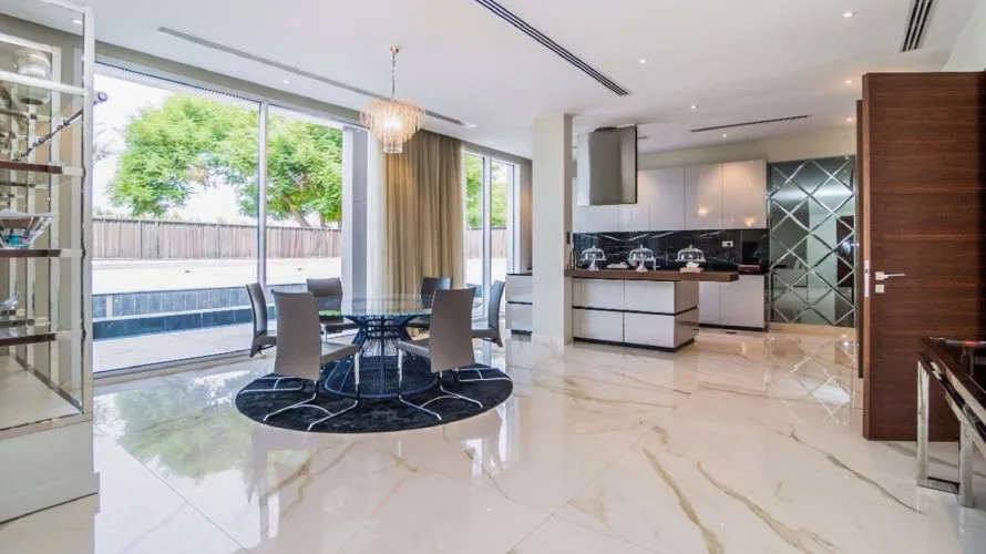 Villa de 7 dormitorios en Emirates Hills, UAE No. 1468 № 21