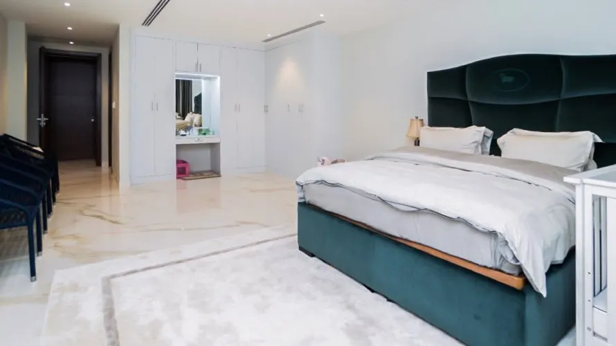 Villa de 7 dormitorios en Emirates Hills, UAE No. 1468 № 15