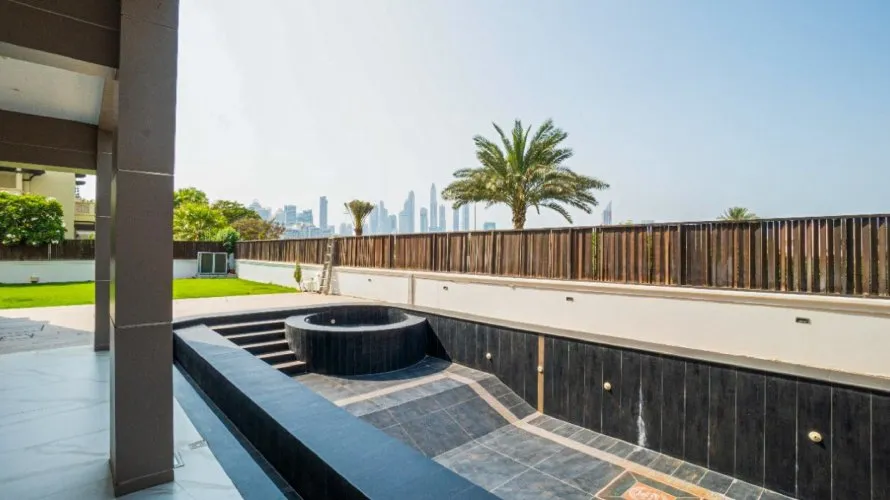 7 bedrooms villa for sale , Emirates Hills, Dubai, UAE No. 1468 № 20