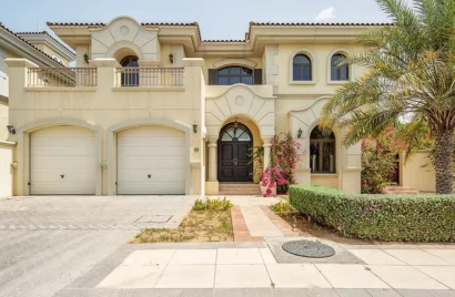 4 bedrooms villa for sale , Palm Jumeirah, Dubai, UAE No. 1985