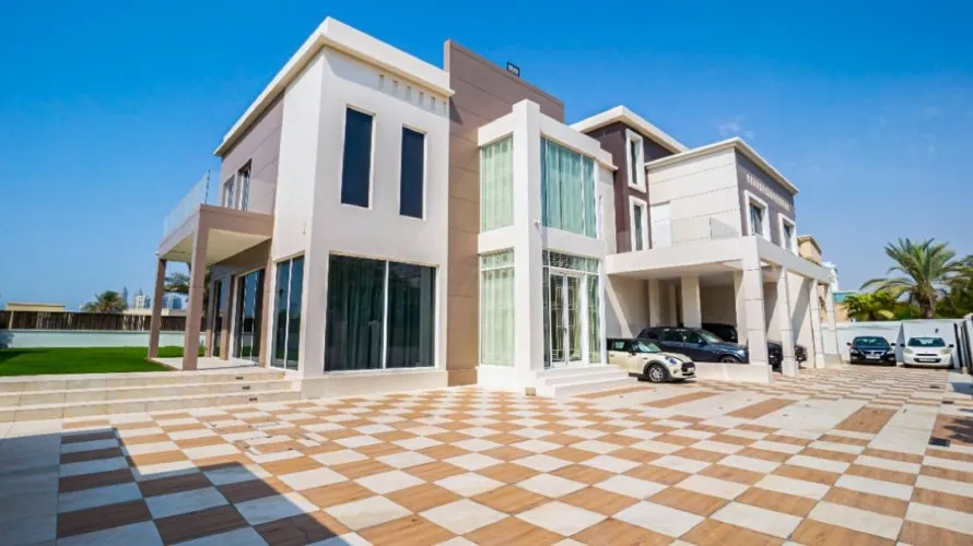 7 bedrooms villa for sale , Emirates Hills, Dubai, UAE No. 1468 № 27