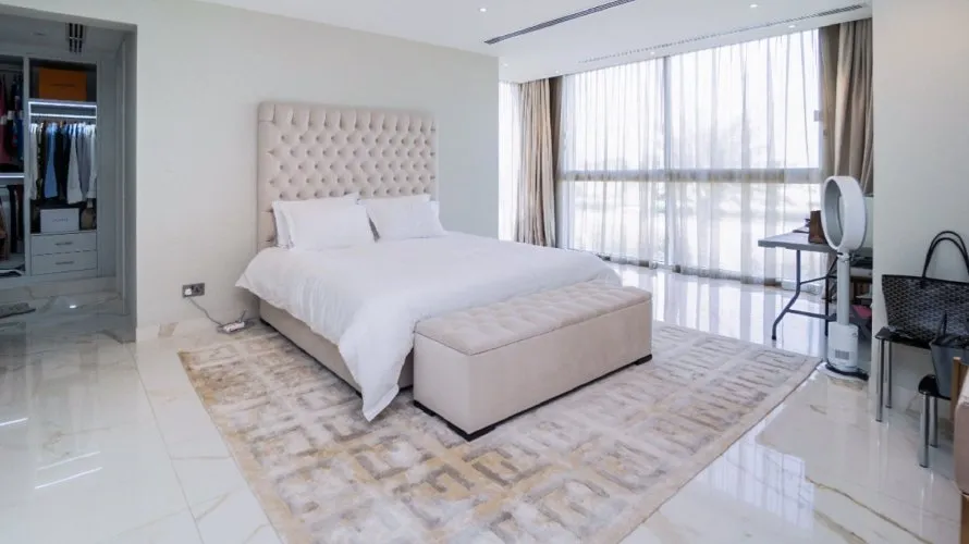 7 bedrooms villa for sale , Emirates Hills, Dubai, UAE No. 1468 № 6